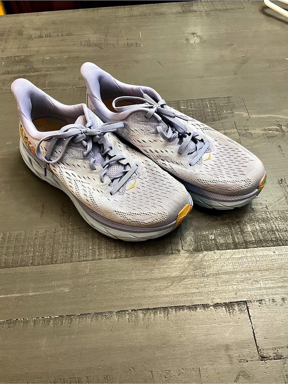 Hoka Clifton 9 Women's Athletic Shoes US 7.5 B